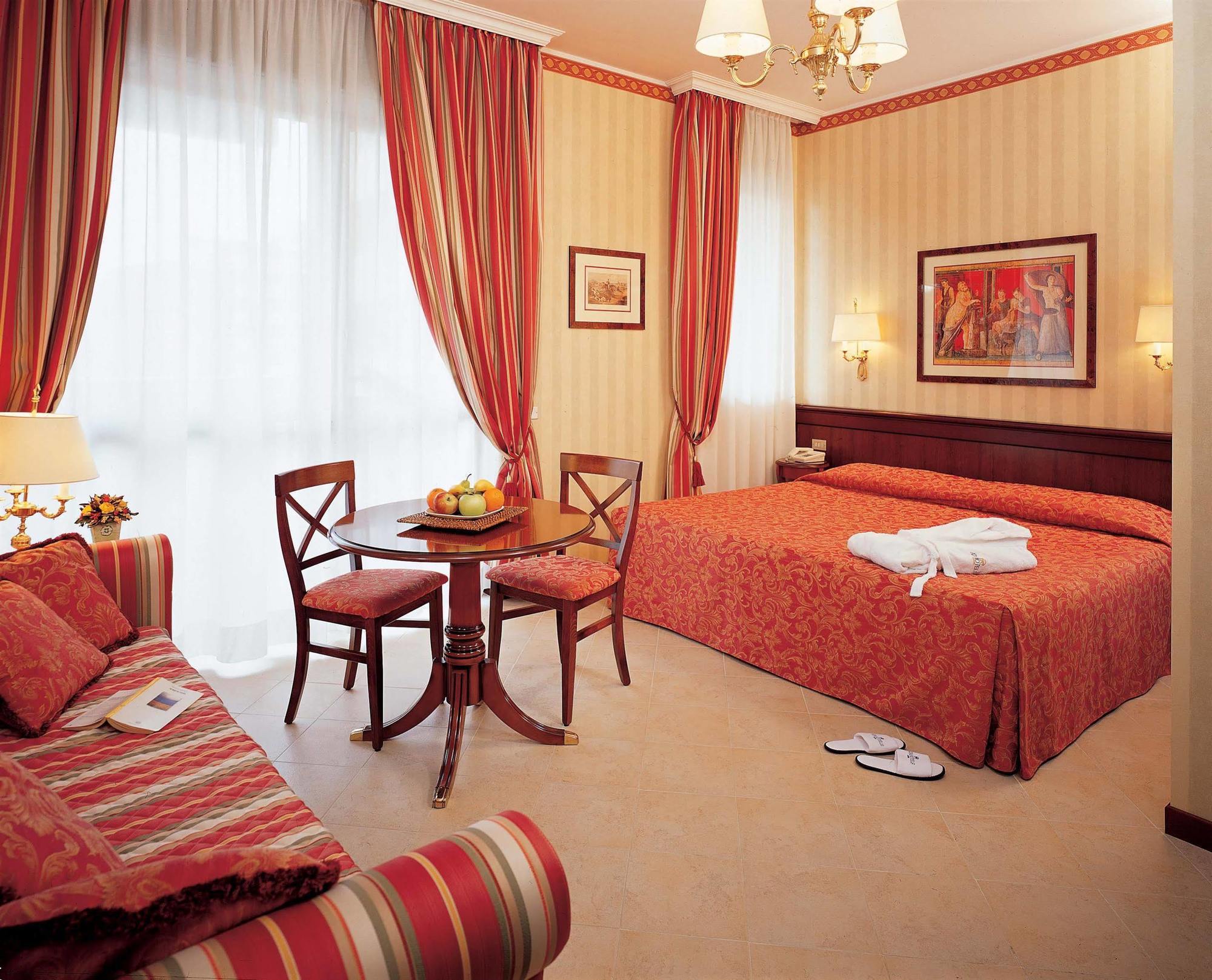 Aparthotel Unaway Hotel&residence Contessa Jolanda 4*