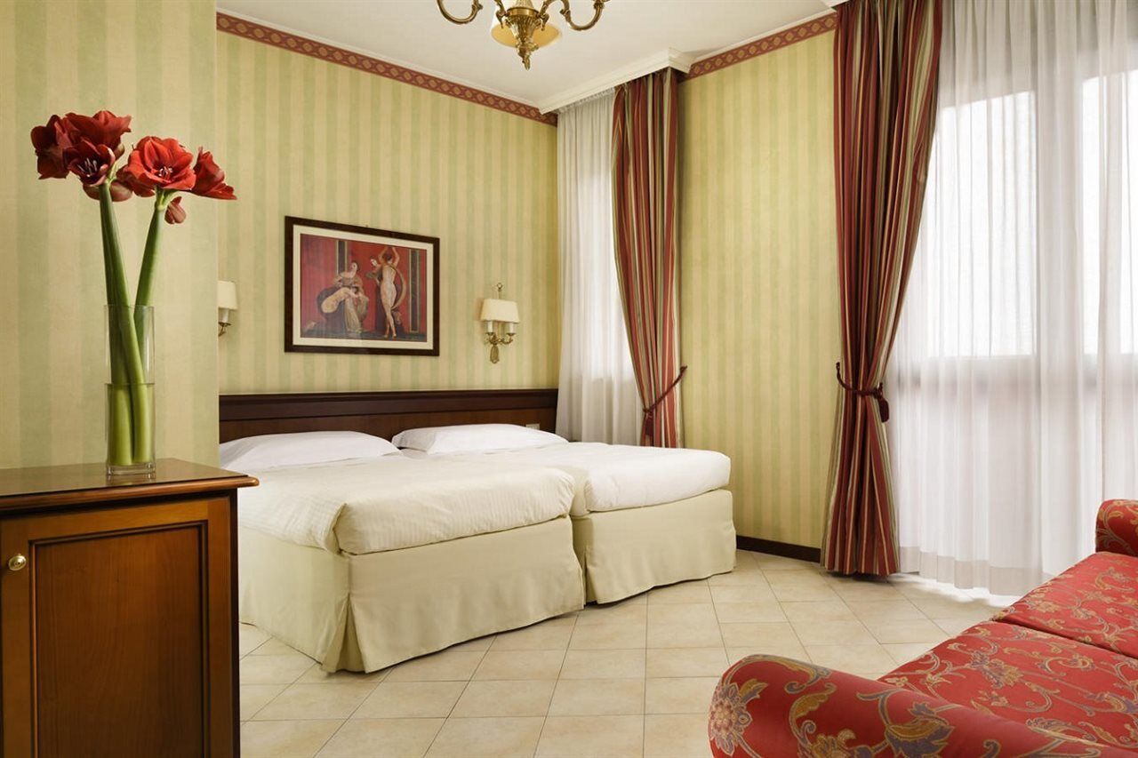 Unaway Hotel&residence Contessa Jolanda 4*